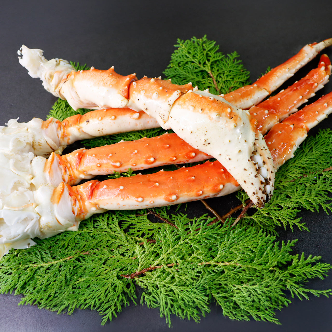 【大満足な逸品】タラバガニ シュリンク（1kg）